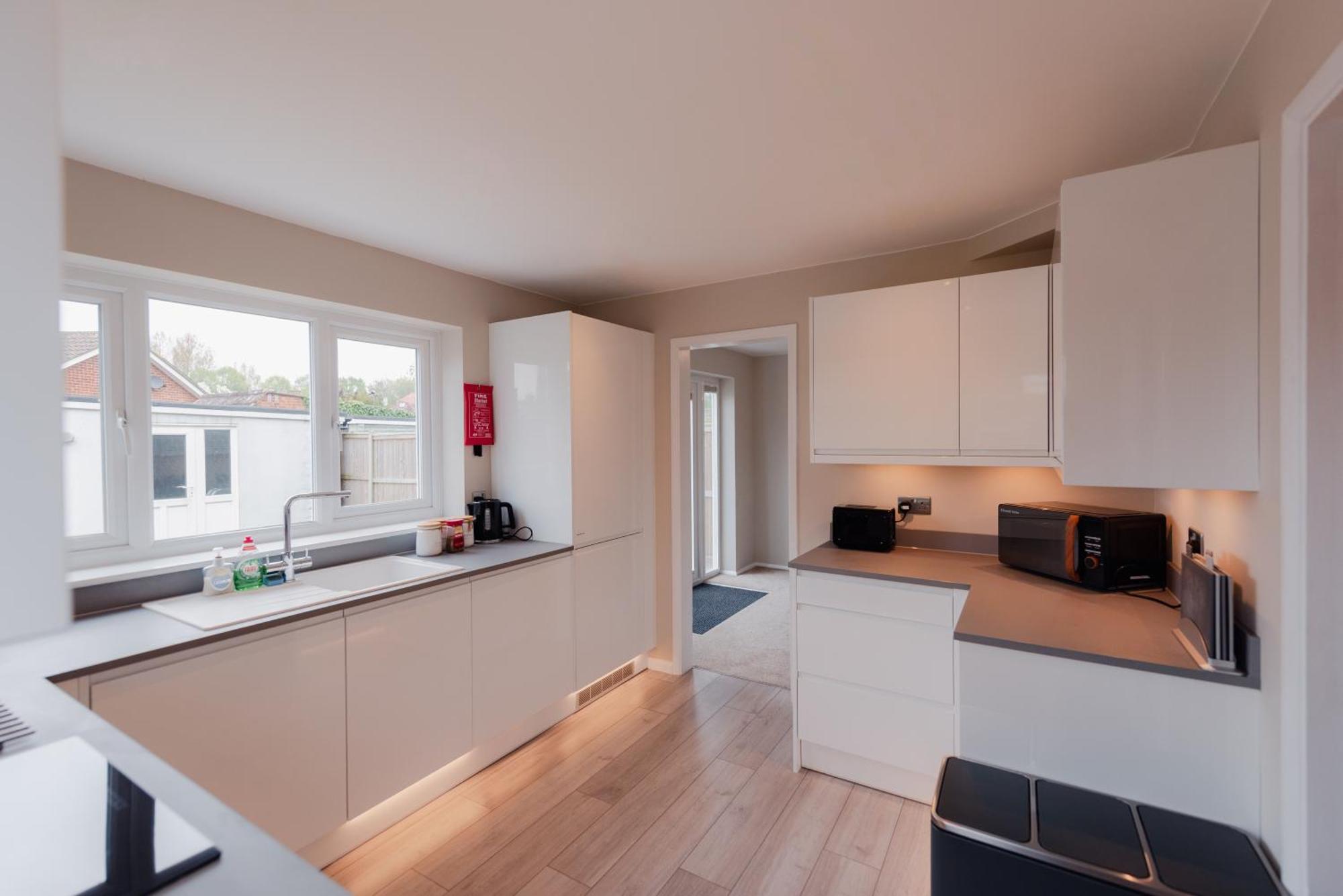 Luxury Recently Renovated 3 Bedroom Home In Sandwich Kent 외부 사진