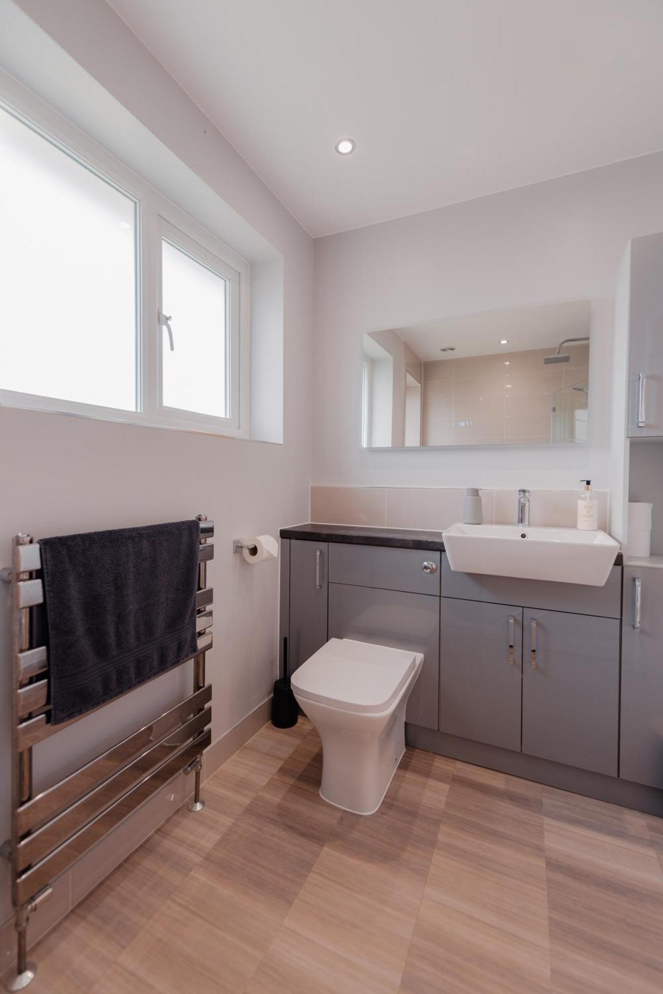 Luxury Recently Renovated 3 Bedroom Home In Sandwich Kent 외부 사진