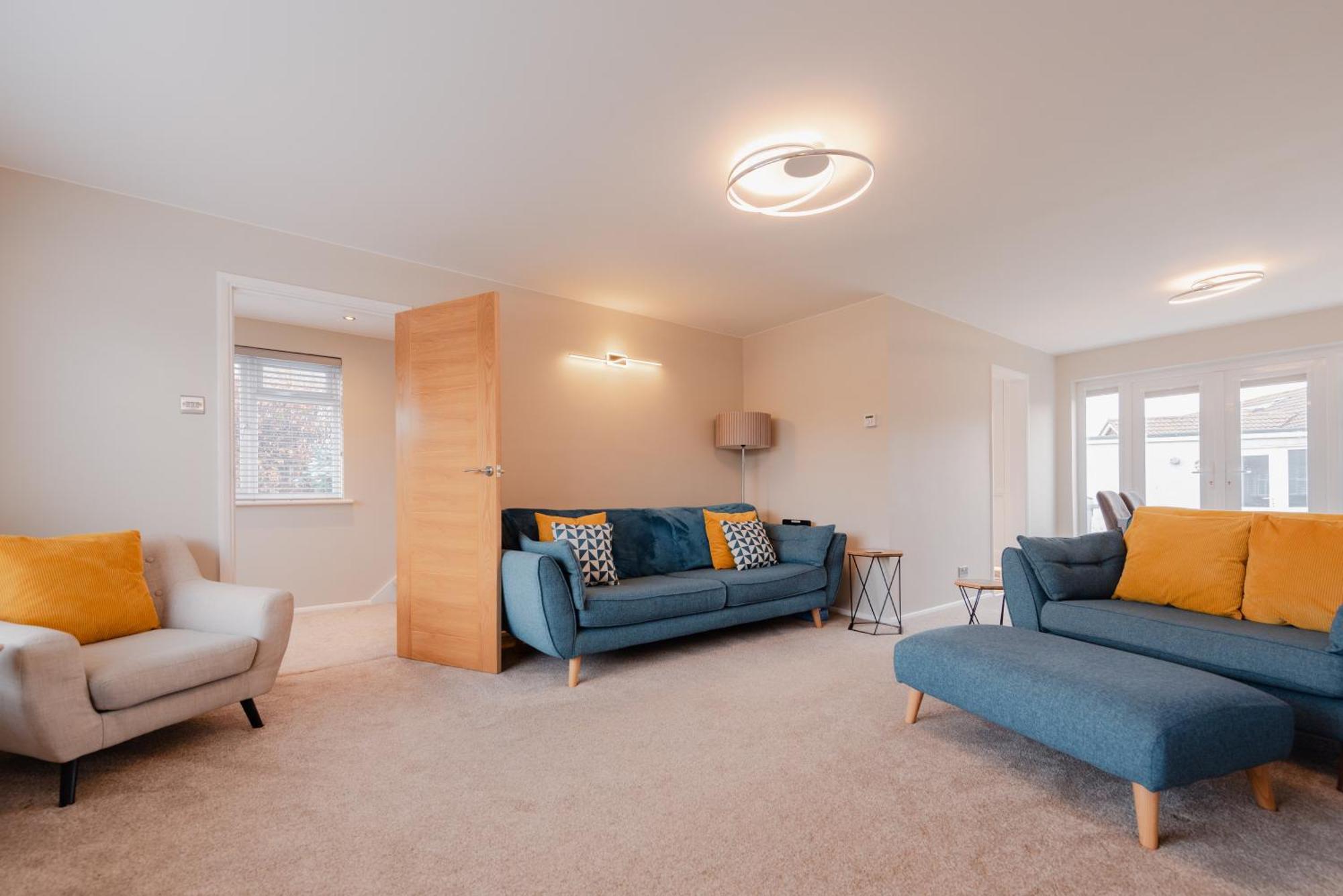 Luxury Recently Renovated 3 Bedroom Home In Sandwich Kent 외부 사진
