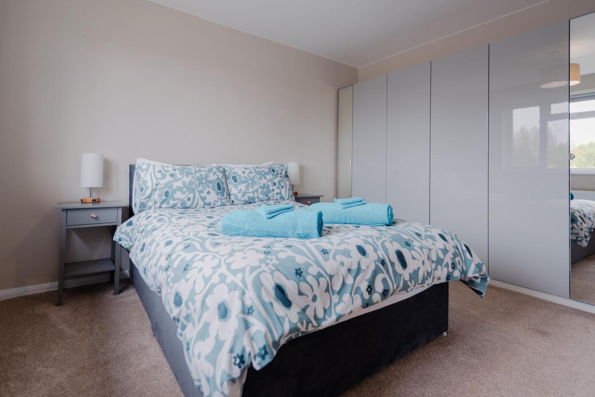 Luxury Recently Renovated 3 Bedroom Home In Sandwich Kent 외부 사진